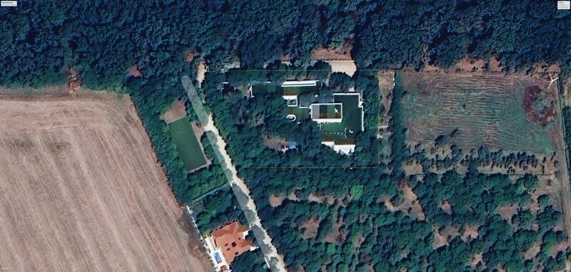 Ilfov, teren premium la Codrii Vlasiei comunitate privata vecini milionari.